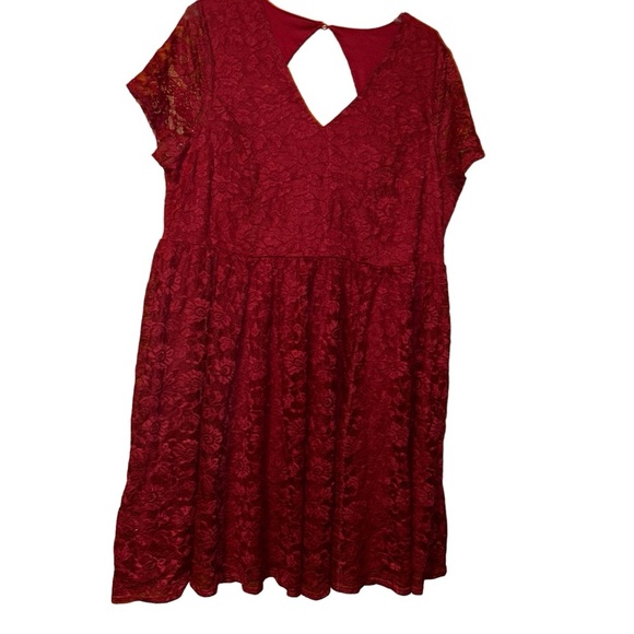 torrid Burgundy V-Neck Lace Skater Dress size 20 2X formal - Picture 1 of 3